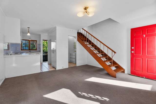 Corner Position. Great Suburb. Everything Within Reach.
