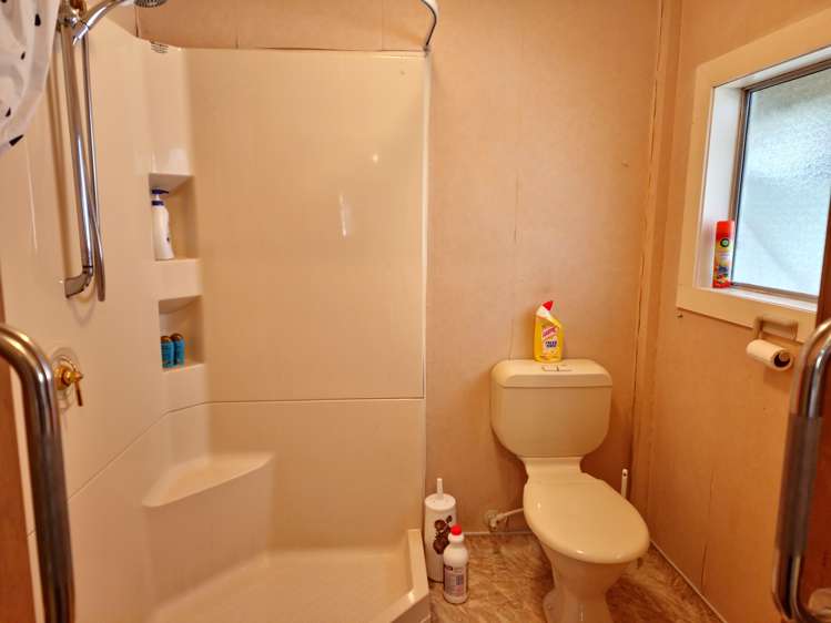 121 Shakespeare Street Greymouth_13