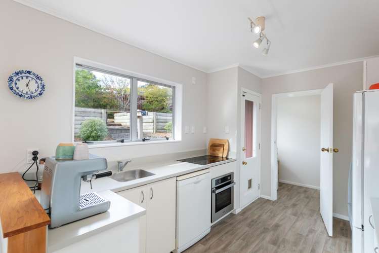 71 Blue Mountains Road Pinehaven_8