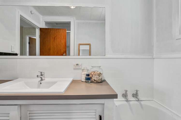 16a Glasgow Street Hawera_12