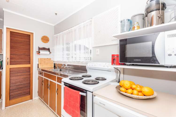 4 Stevenson Lane Kaiti_12