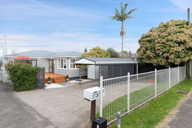 Owner's Clear Instructions to Sell!