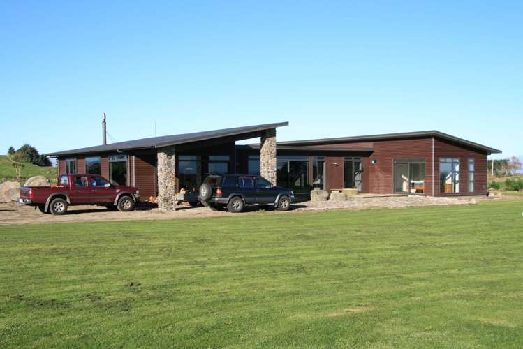 529 Arawhata Road Opunake_8