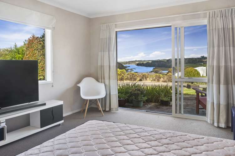 15 Matheson Road Red Beach_18