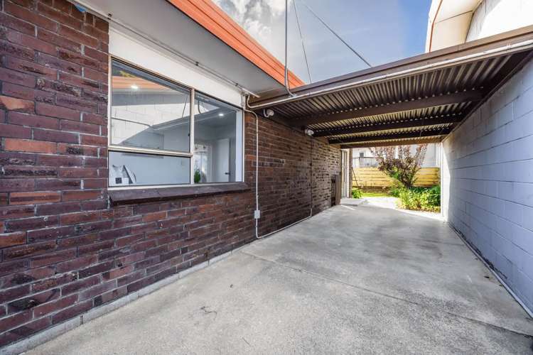 2/29 Trentham Road Papakura_9
