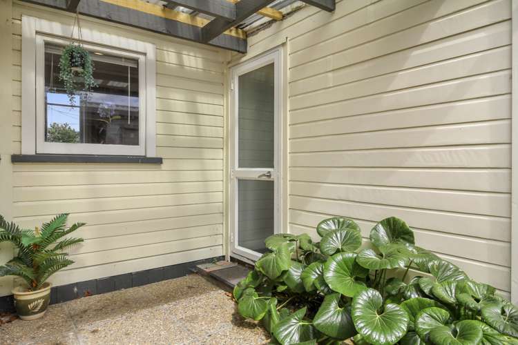 20a Bracken Street Leamington_14