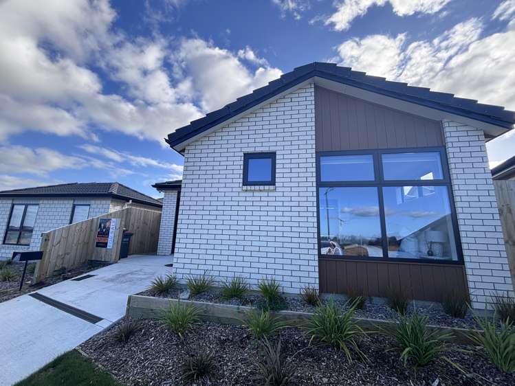 23 Scenic Rise Rototuna North_1