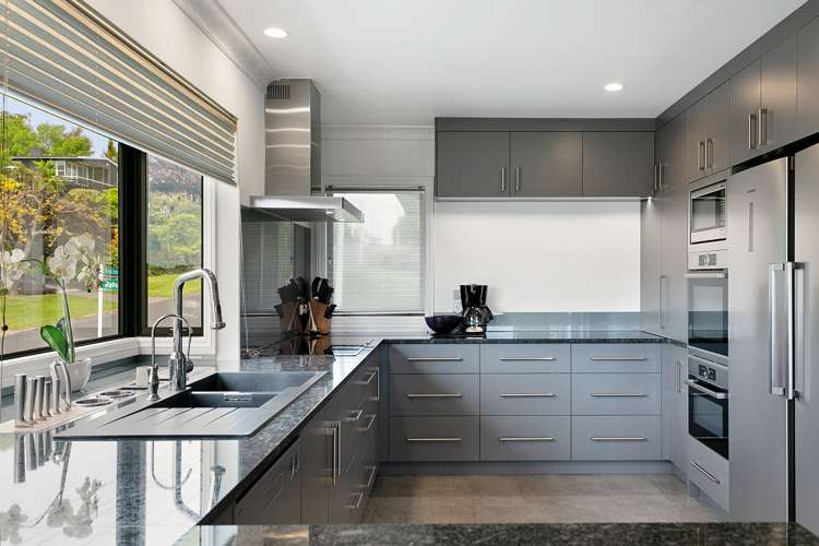 22 Rahui Road Taupo_10