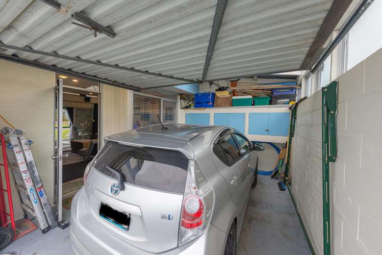 29j Springs Road Parakai_15