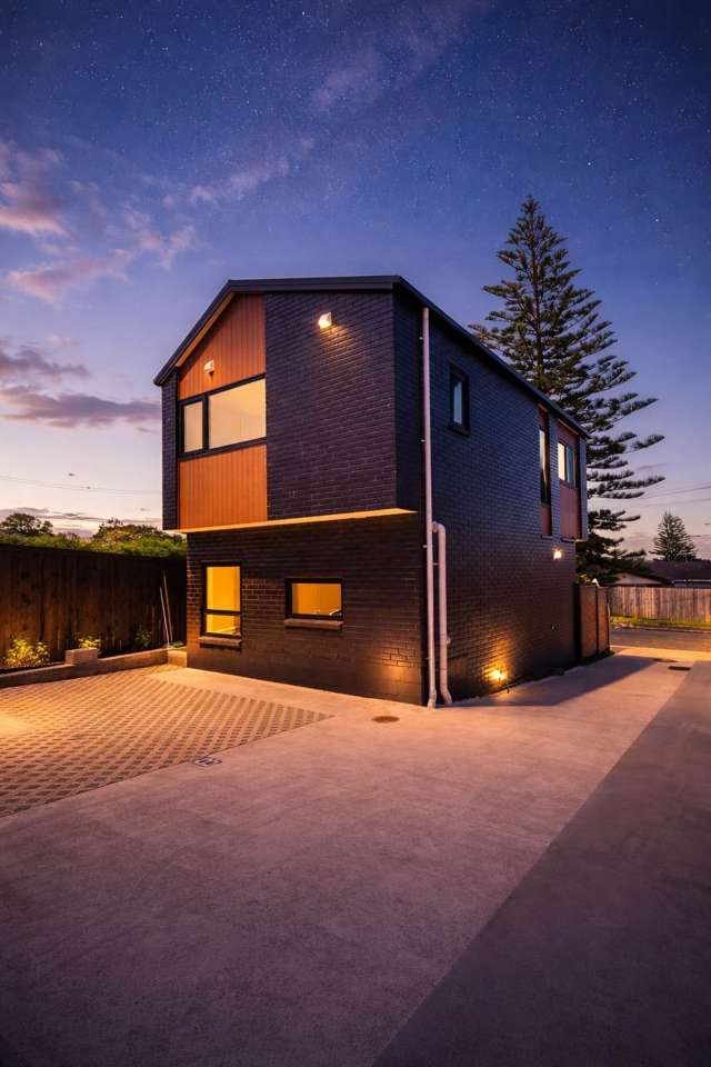 44A & 44F Parry Road Mt Wellington_2