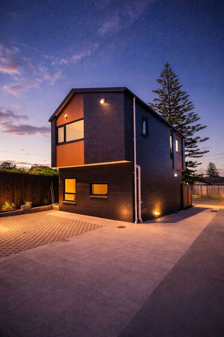 44A & 44F Parry Road Mt Wellington_2