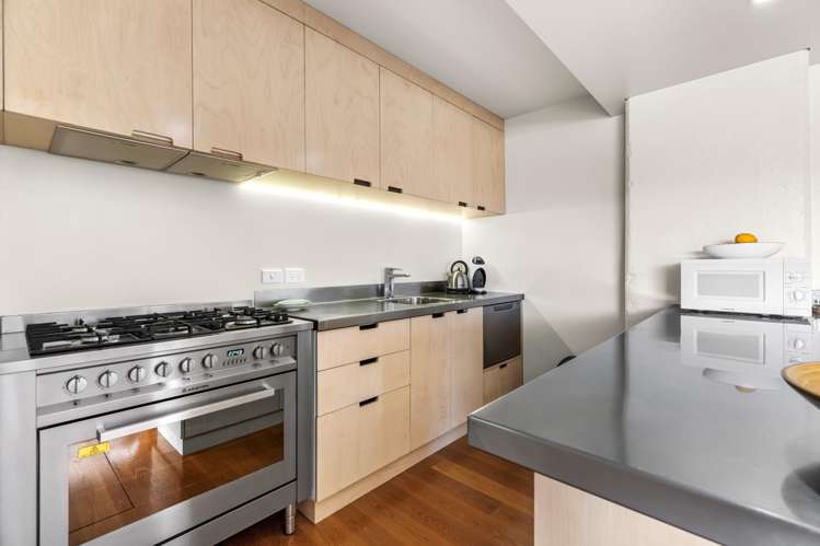 88 Wallis Street Raglan_17