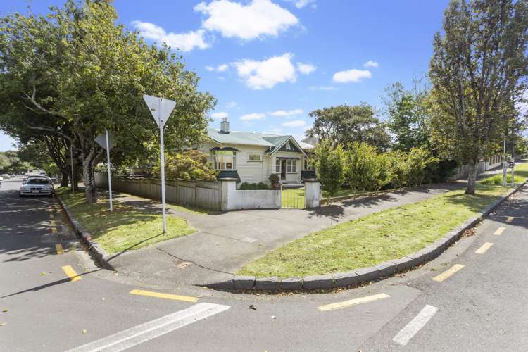 39 Richardson Road Mount Albert_18