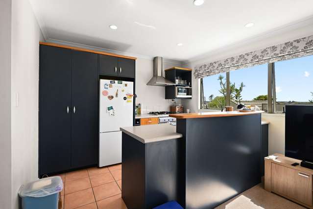 4/11a Ruakiwi Road 500063_3