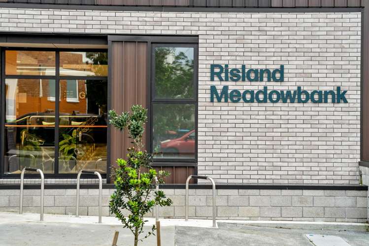 312/6-14 Meadowbank Road_3