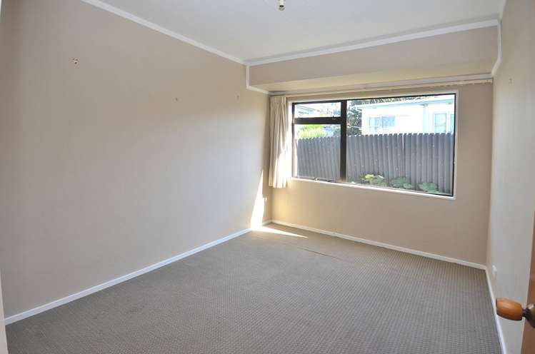 19a Millers Road Brookfield_10