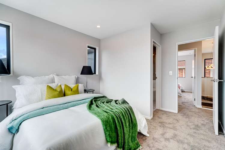 82 Gifford Avenue Mount Roskill_15