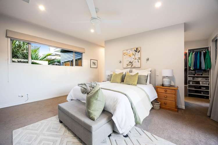104 Shelter Drive Greenhithe_17