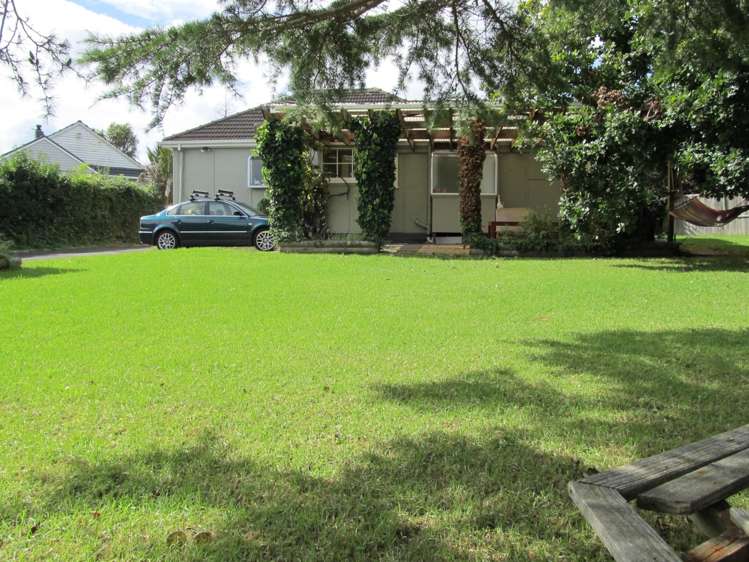 19 Fairfax Avenue Northcote_11