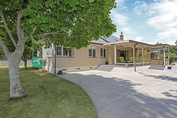 116 Lyndhurst Road Frimley_3