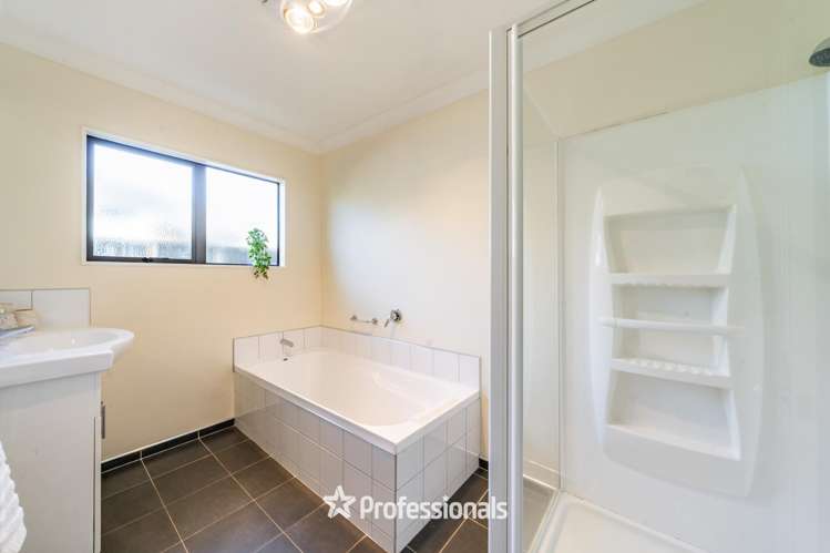 33 Moana Grove Waiwhetu_15