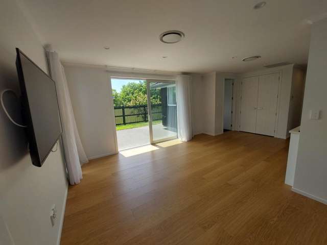 4/36 Herbert Road 10469_4