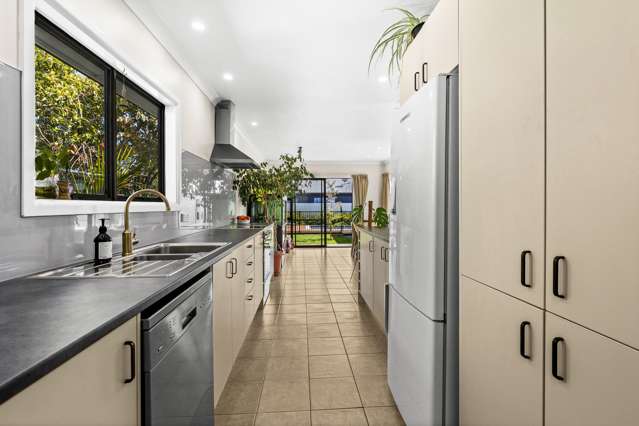 223 Lumsden Place Akina_2