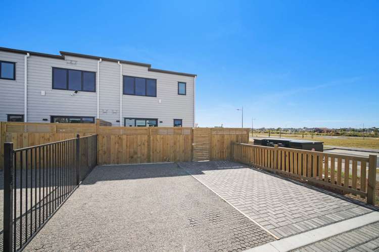 16 Mene Way Karaka_10