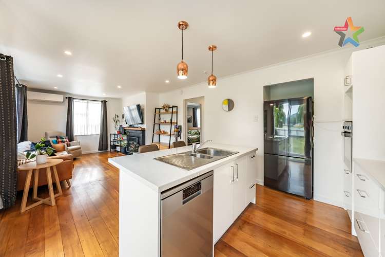 55 Shearer Crescent Naenae_11