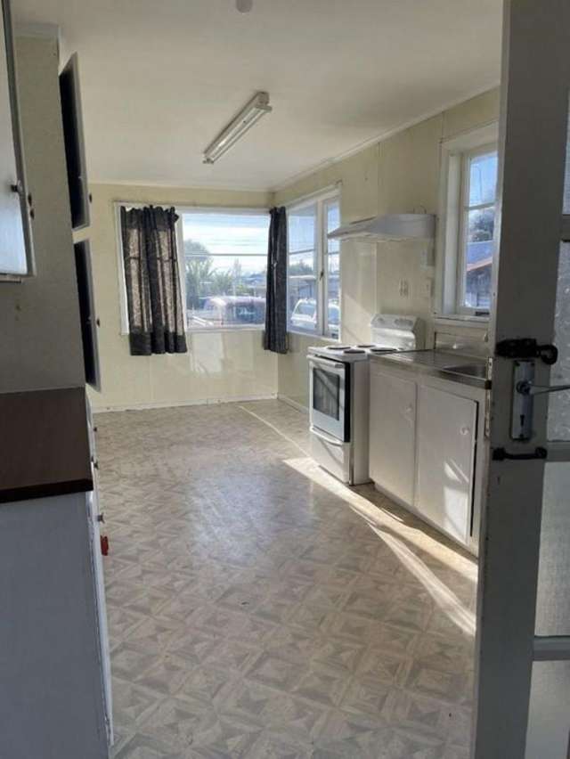 49 Whitley Crescent Otara_2