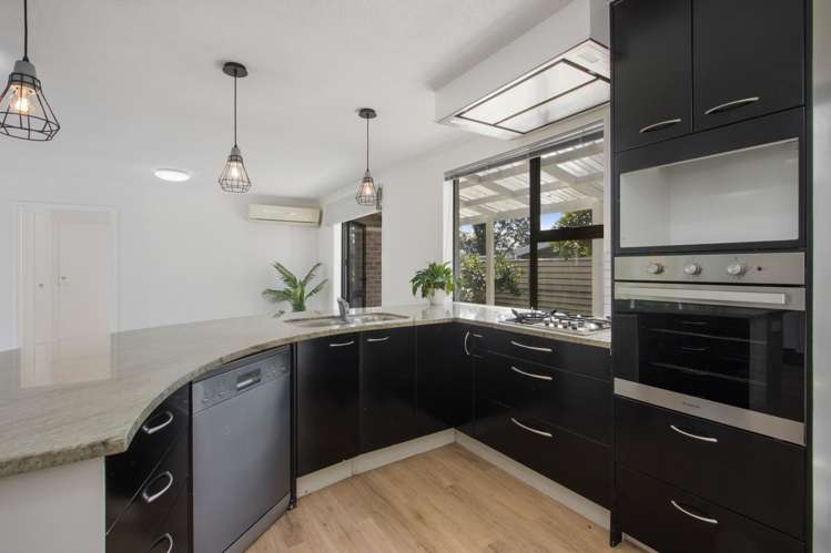 15 Crossley Street Katikati_28