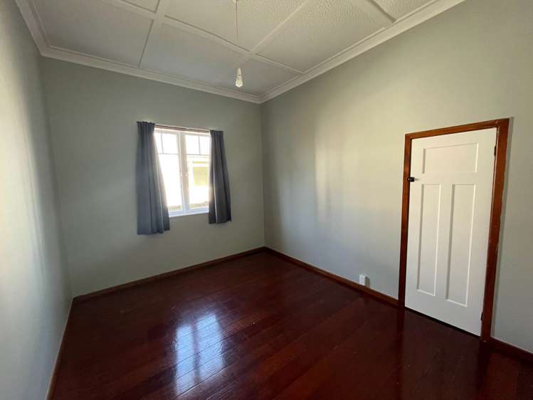 84 Quadrant Road Onehunga_12