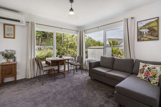 2/55 Ayton Drive Totara Vale_4