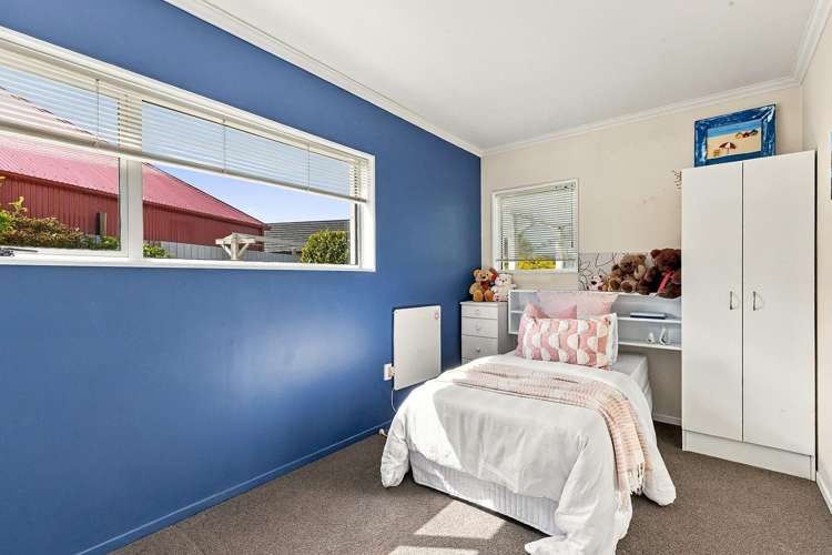 154 Mays Road St Albans_18