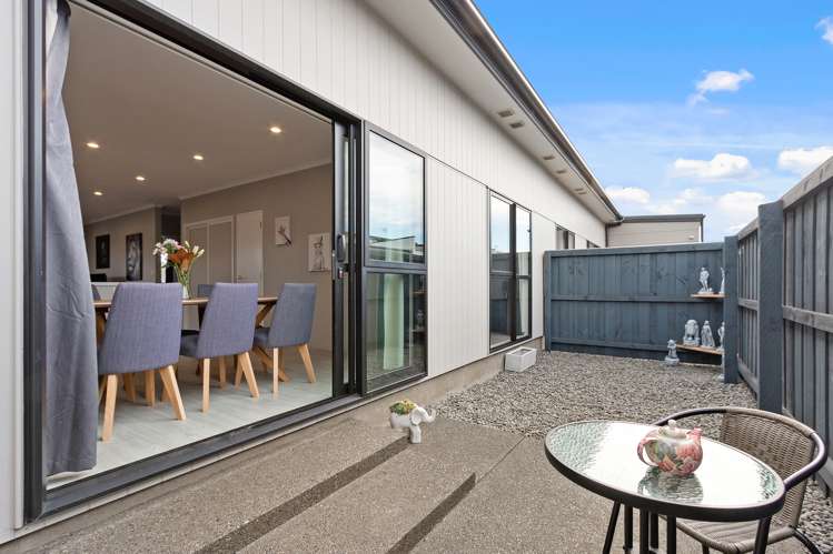 56 Tippet Crescent Wigram_7