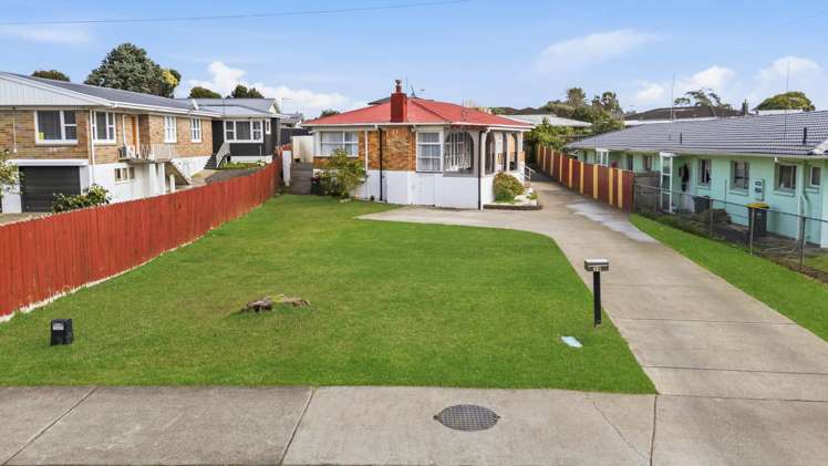30 McKean Avenue Manurewa_1