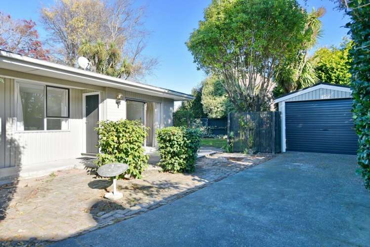 21B Wyatt Place Russley_24