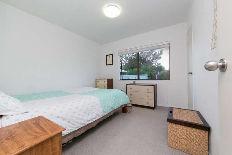 1/25 Taioma Crescent Te Atatu Peninsula_12