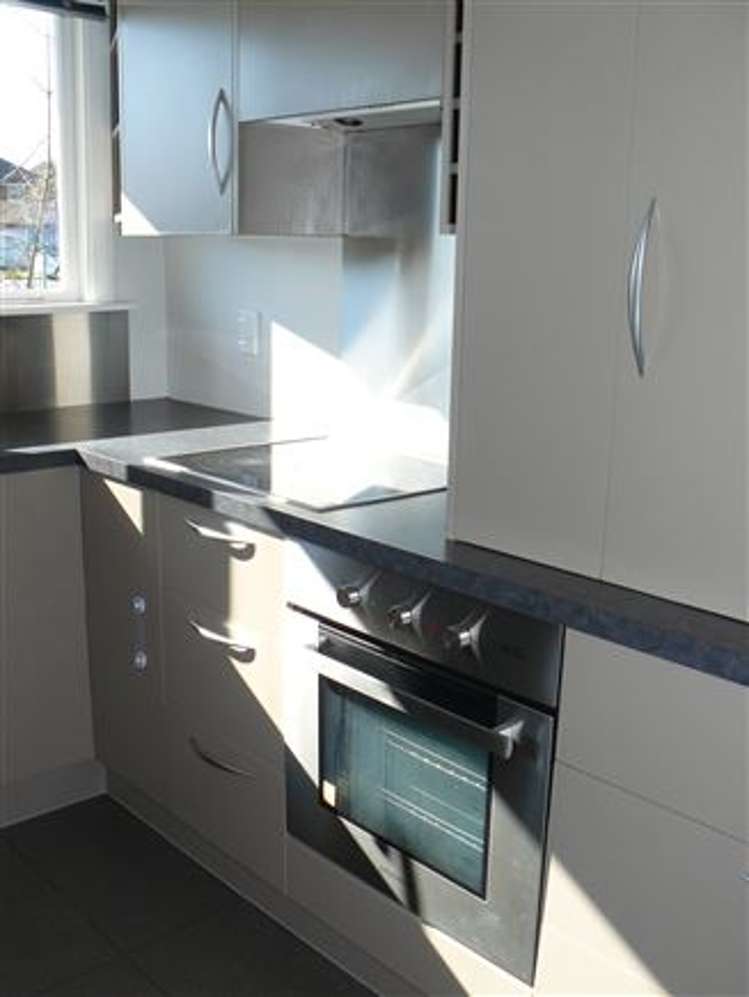 7 Livingstone Street West End_5