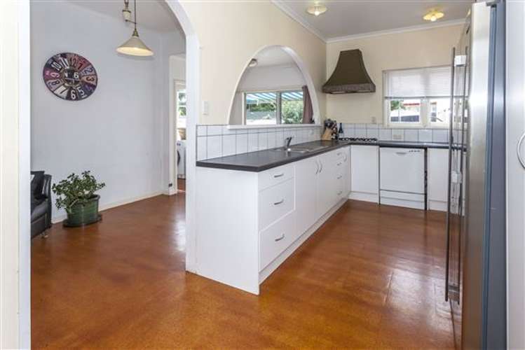 23 Towers Street Paeroa_12