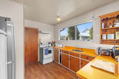 9 William Benton Street_1