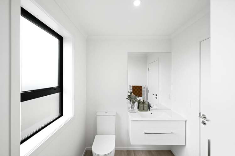 3/12 Ruakiwi Road Hamilton Lake_11