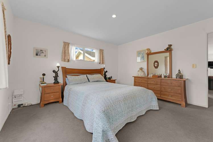 24/169 Sturges Road Henderson_11