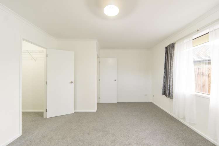 60 Farringdon Avenue Rototuna North_12