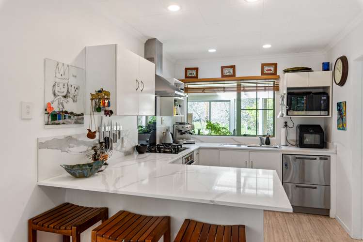 35 Whelans Road Levin_13