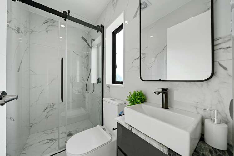 A,B,C,D,E/249 GOLF ROAD Titirangi_12