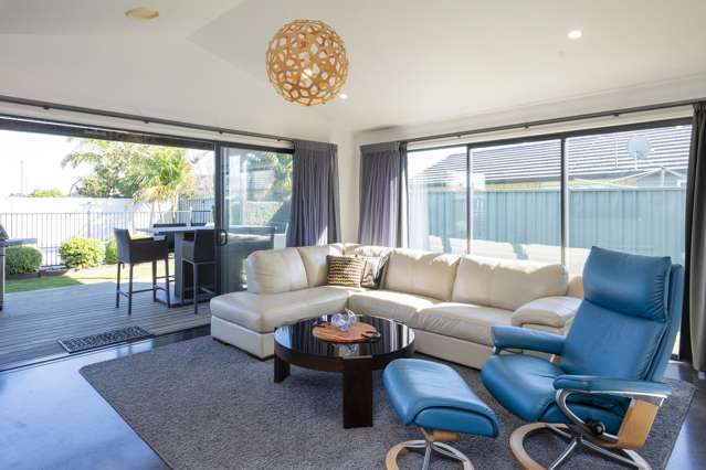 22 Fisher Place Lytton West_2