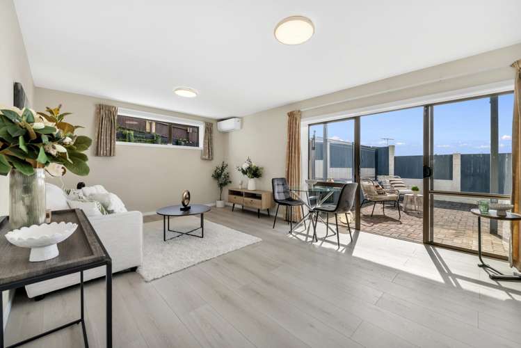 32 Haseler Crescent Mellons Bay_14