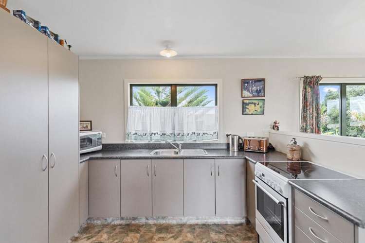 377 Waikokowai Road Huntly_15