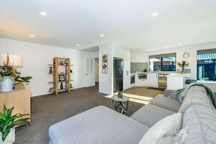 2/32 Anglesea Avenue_5
